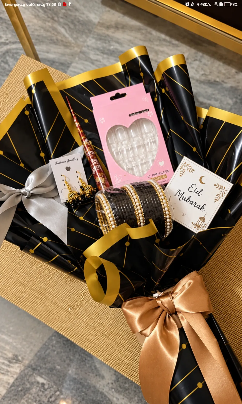 Eidi Special Luxury Bouquet | Black & Gold Gift Bouquet with Bangles
